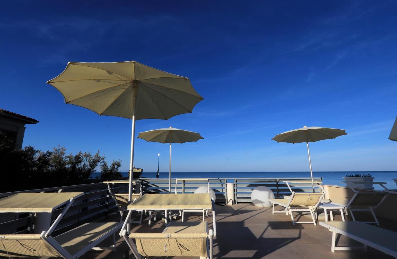 Hotel Cecina